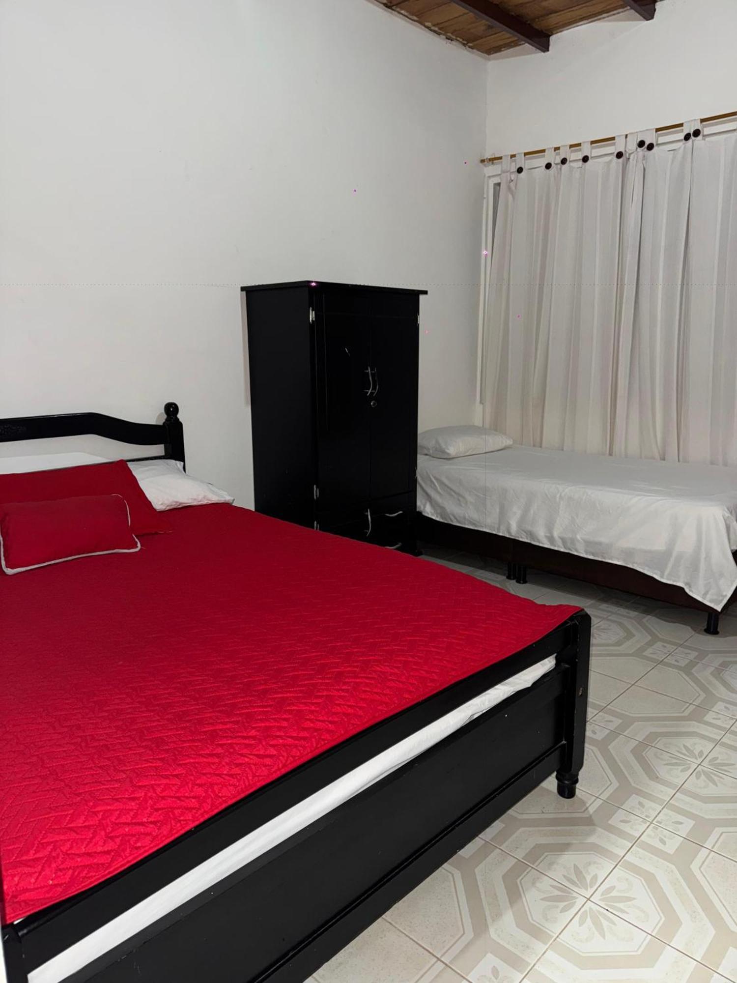 Luna Park Ecohotel Colibri Salento מראה חיצוני תמונה